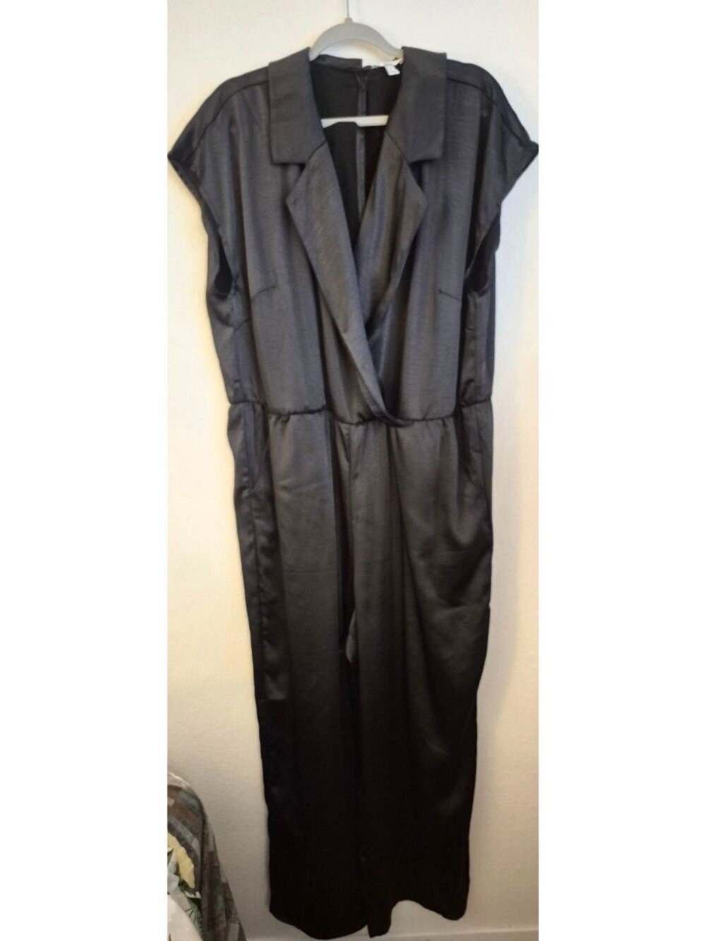 Bar III Black Satin Faux Wrap Wide Leg Jumpsuit, Pockets 3X EUC